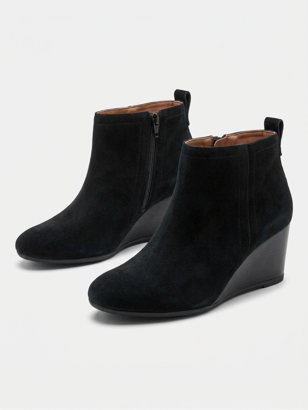 Vionic Paloma Black Suede Ankle Boots - Size 9
